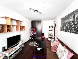 
            Mieszkanie
    
 
            Sprzedaż
     Wrocław, Cena: 349000.0, Rynek: pierwotny